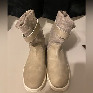 Women’s Hey Dude boots